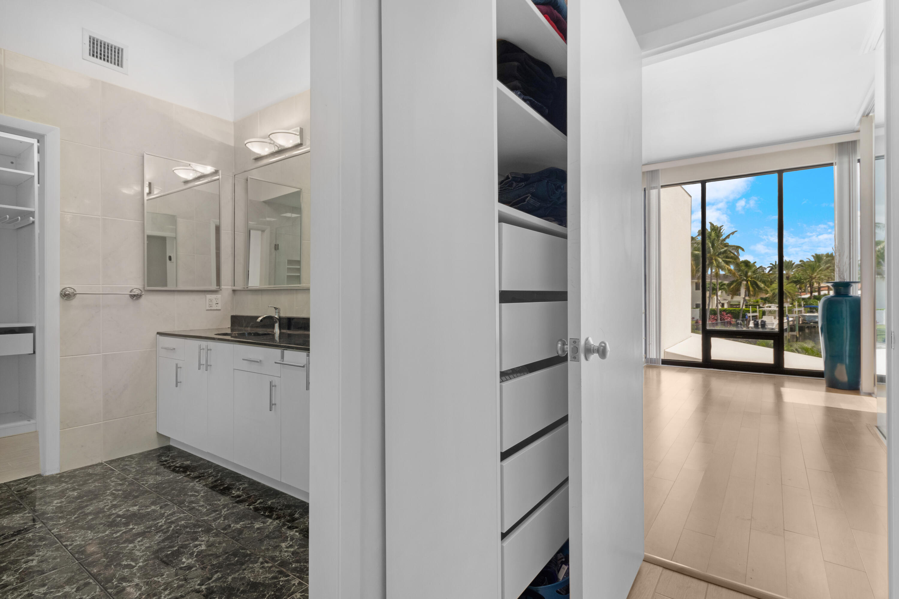 2549 Southeast 9th Street Pompano Beach, FL 33062 - Photo 30 of 73 accu_tour_2549-se-9th-st -035