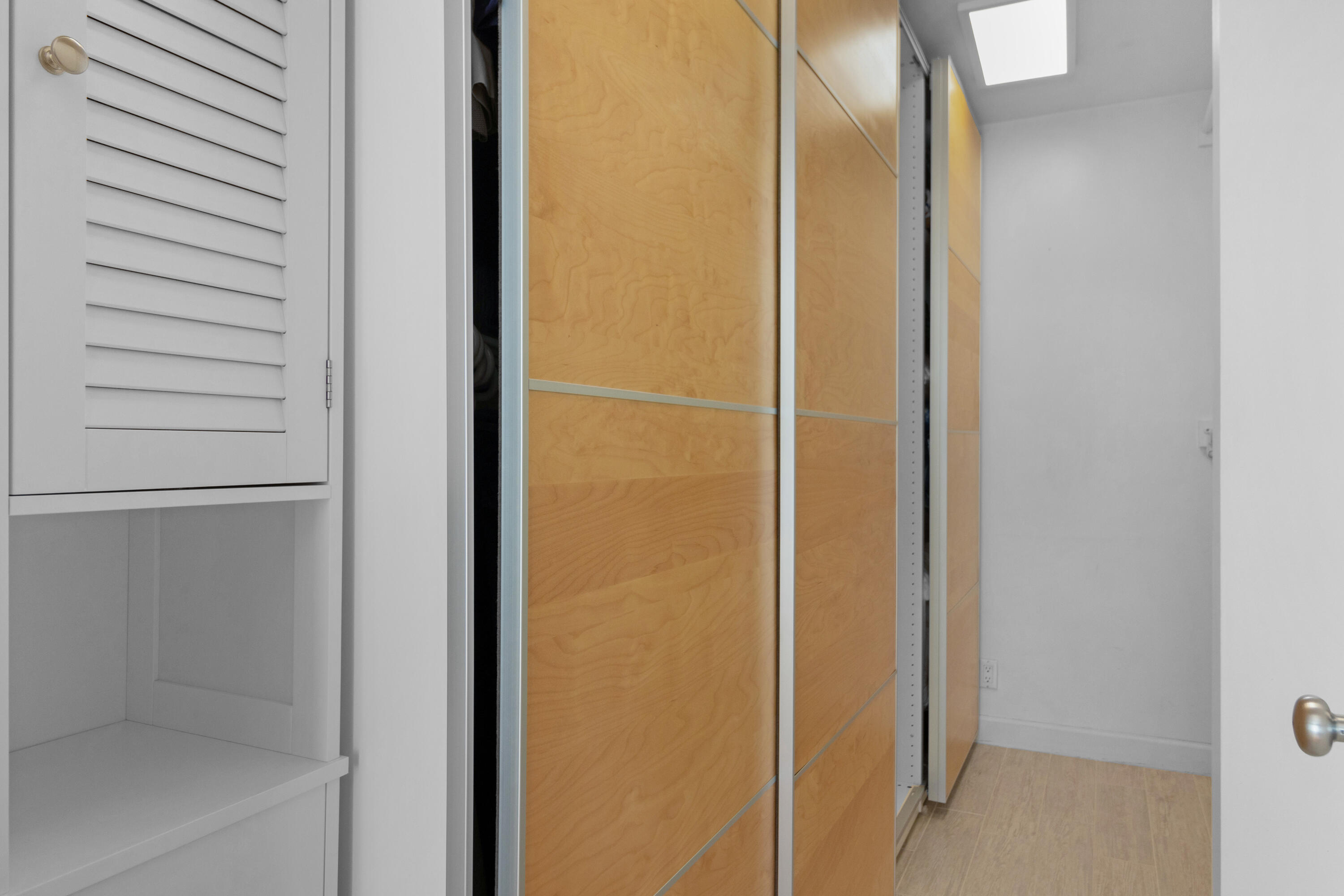 2549 Southeast 9th Street Pompano Beach, FL 33062 - Photo 31 of 73 a bathroom with a glass shower door