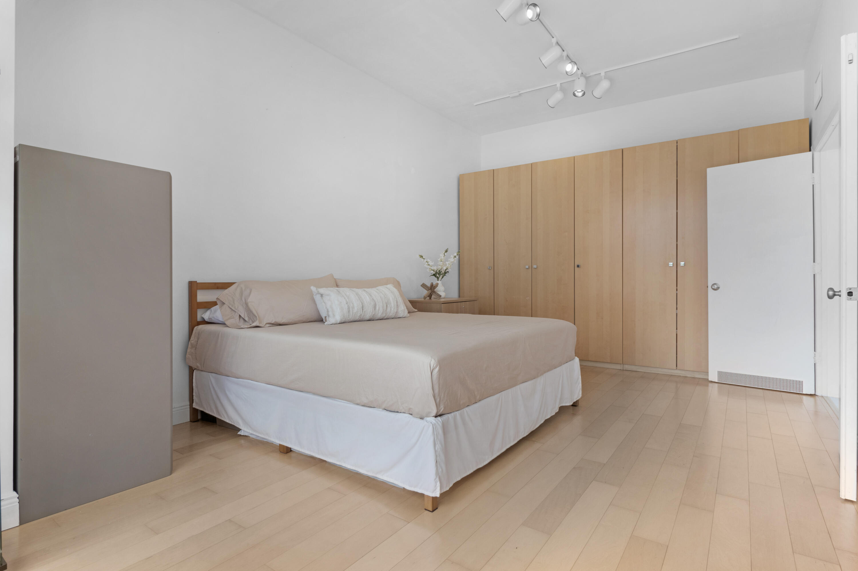 2549 Southeast 9th Street Pompano Beach, FL 33062 - Photo 35 of 73 a bedroom with a bed and a window