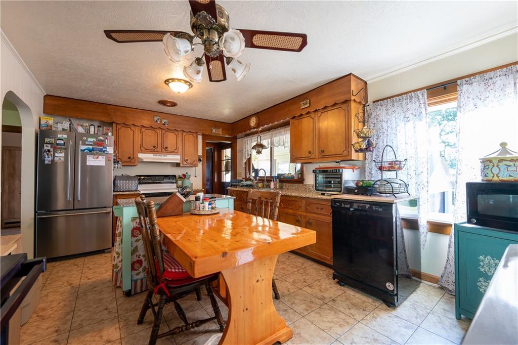 177 Old Rte 217 Derry, PA 15627 - Photo 9 of 23 Gallery Image 9