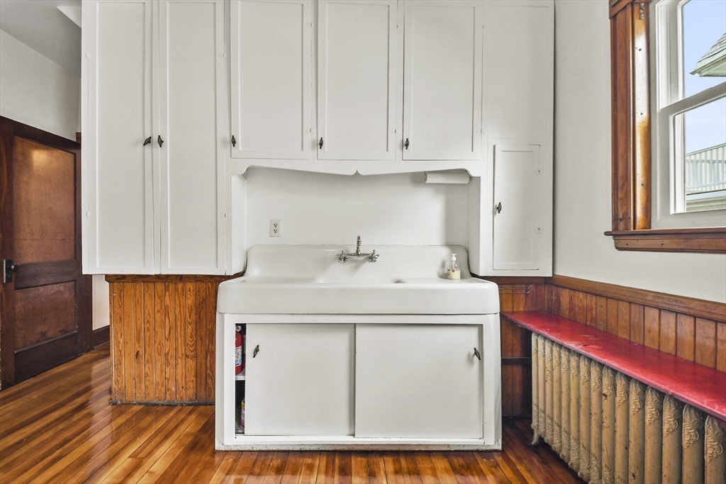 103 Manthorne Road Boston, MA 02132 - Photo 24 of 42 Gallery Image 24