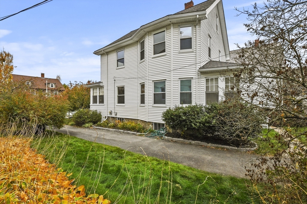 103 Manthorne Road Boston, MA 02132 - Photo 42 of 42 Gallery Image 42