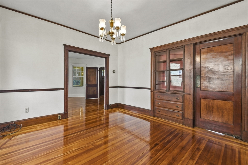 103 Manthorne Road Boston, MA 02132 - Photo 10 of 42 Gallery Image 10