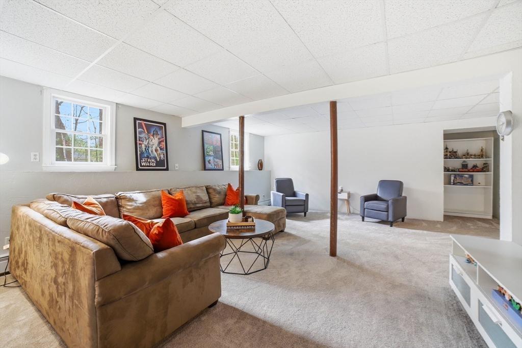 43 Carriage Hill Road Northborough, MA 01532 - Photo 28 of 35