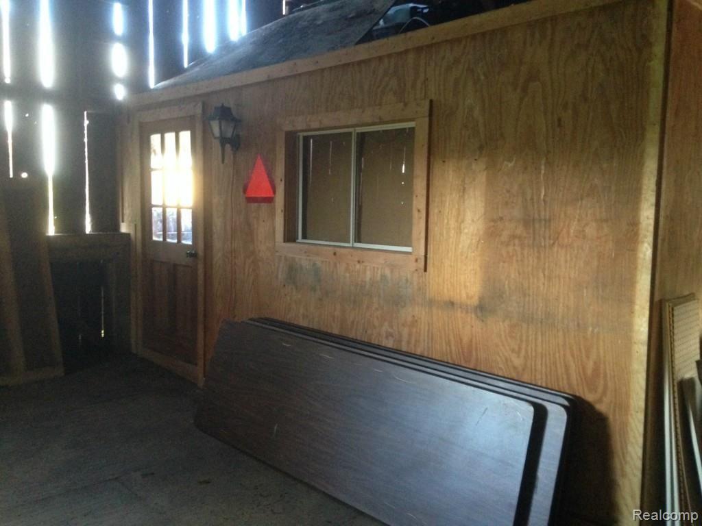 2555 South Lapeer Road Lapeer, MI 48446 - Photo 29 of 35 IMG_0959.jpg