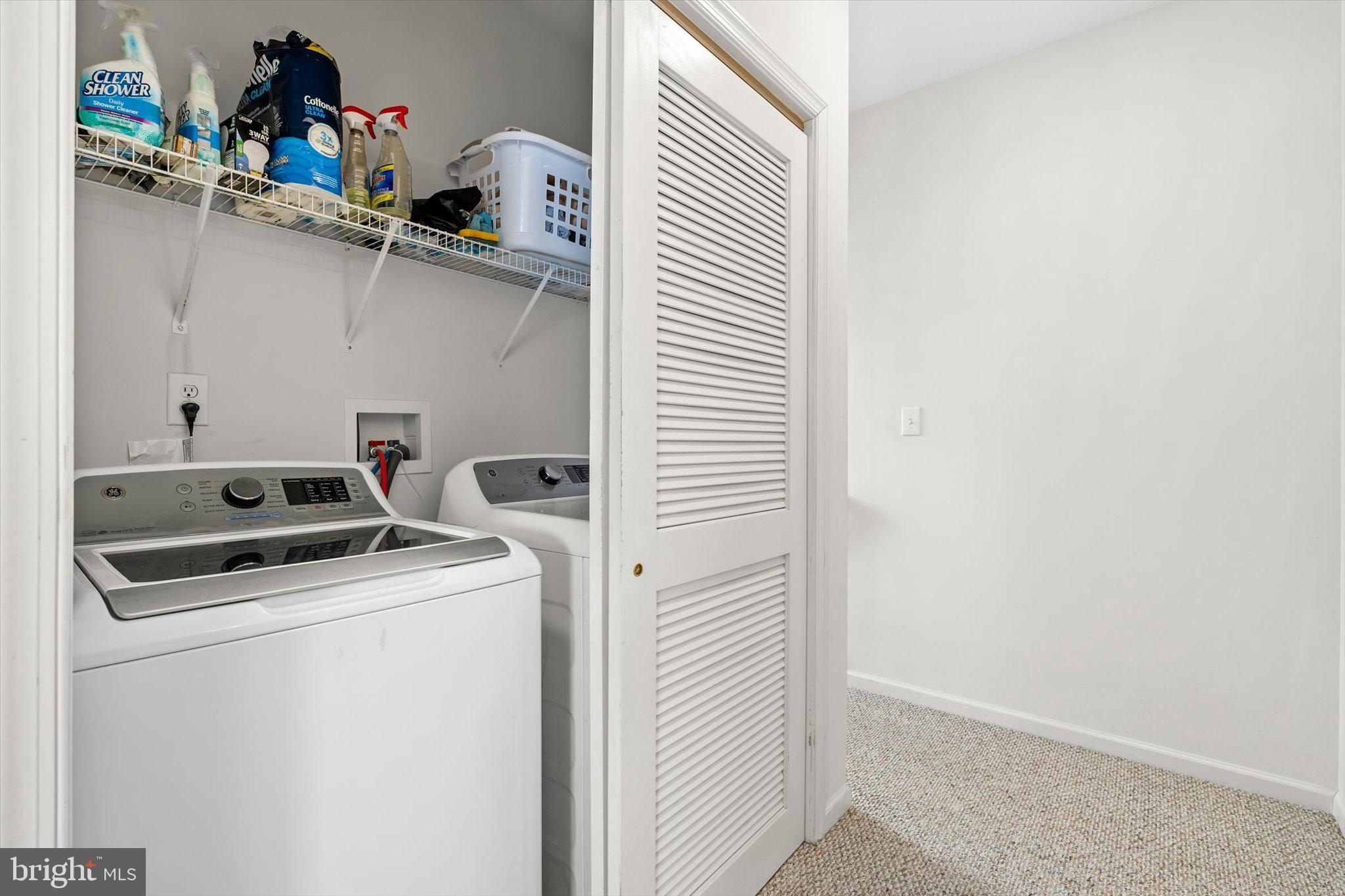 13 River Lane Delanco, NJ 08075 - Photo 11 of 19 a utility room with dryer and washer