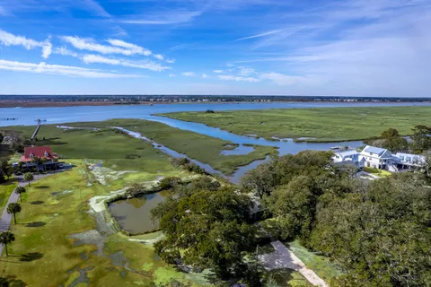 $1,200,000 | 185 Wappoo Road, Charleston, SC 29407