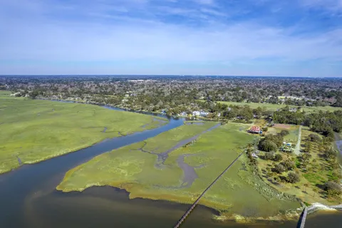 $1,200,000 | 185 Wappoo Road, Charleston, SC 29407