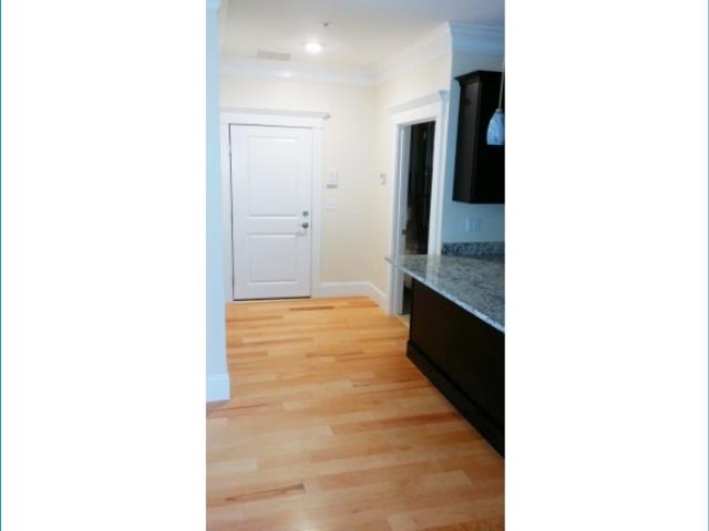 2 Silver Street, Unit 2 Dover, NH 03820 - Photo 4 of 24