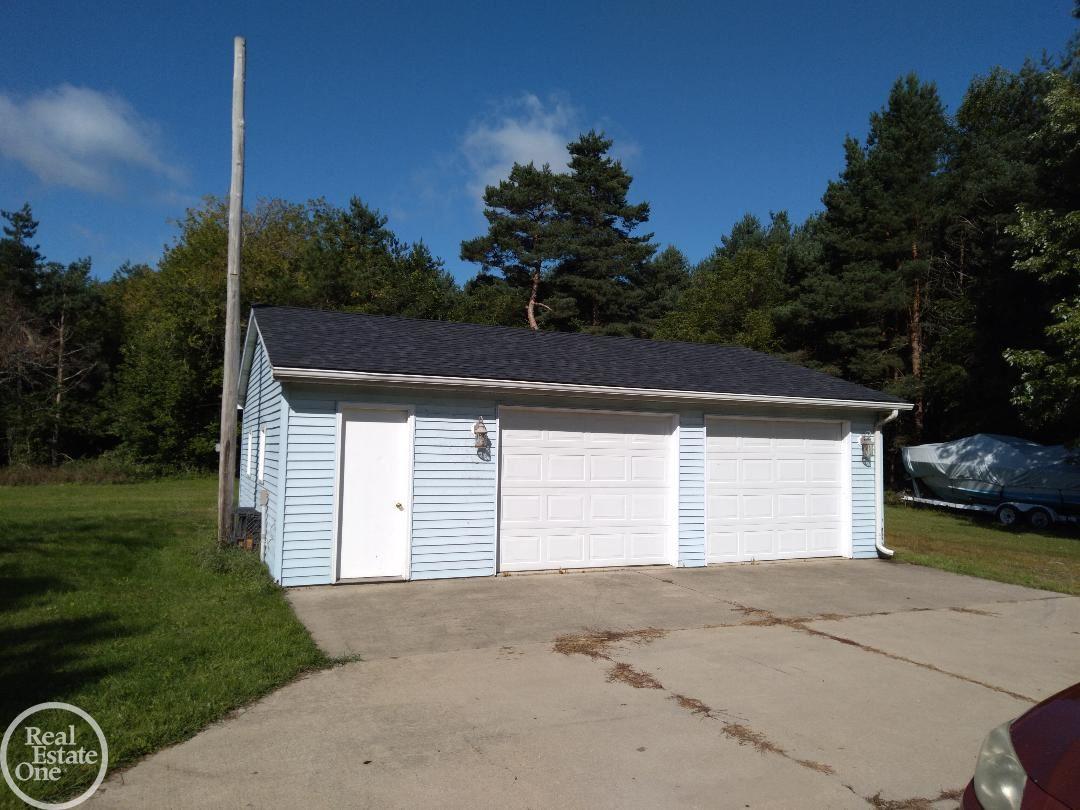 4540 Rochester Road Dryden, MI 48428 - Photo 8 of 13 50032201-7.JPG