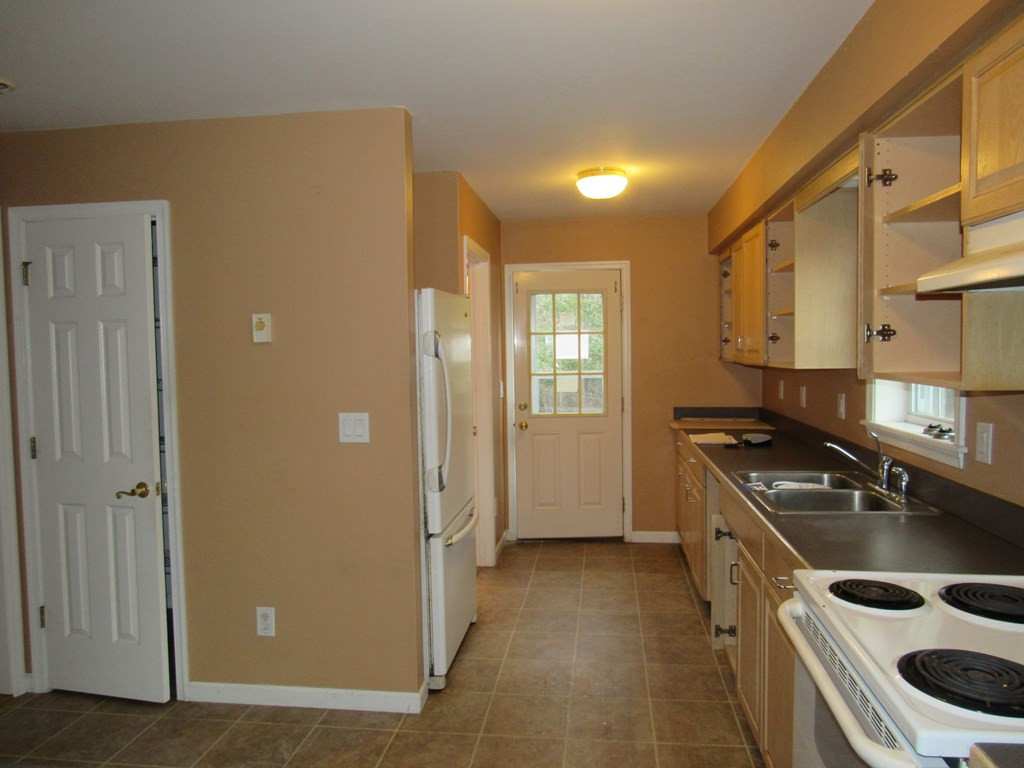 8 Darrah Road Cadyville, NY 12918 - Photo 8 of 44 Gallery Image 8