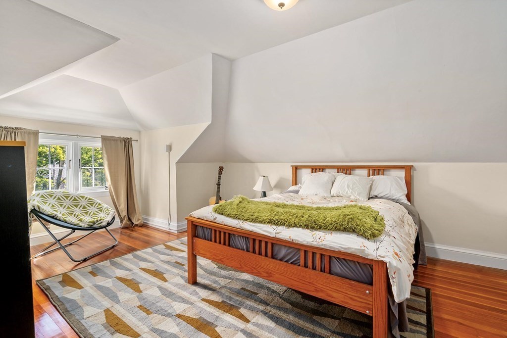 20 Clinton Road Brookline, MA 02445 - Photo 16 of 31