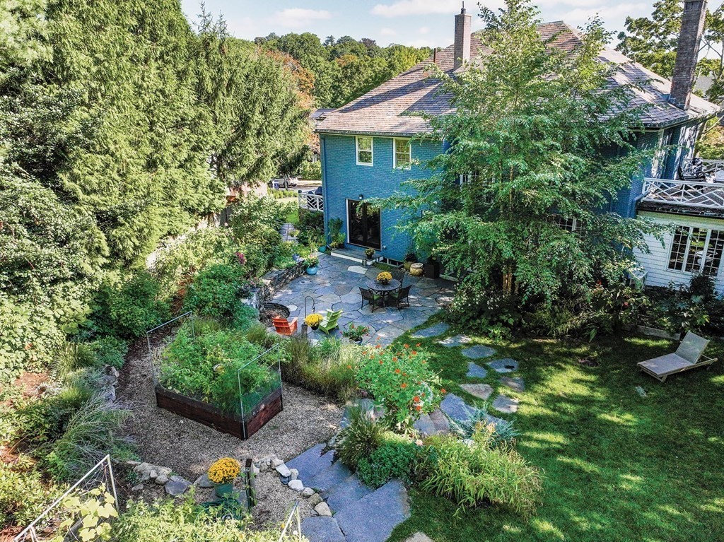 20 Clinton Road Brookline, MA 02445 - Photo 23 of 31