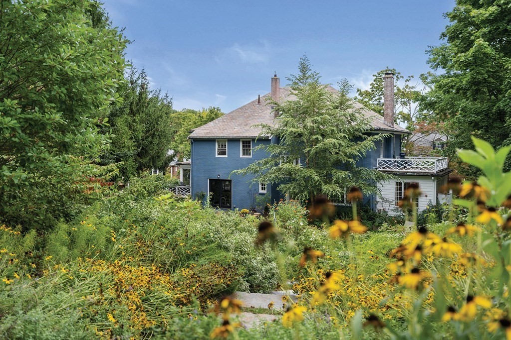 20 Clinton Road Brookline, MA 02445 - Photo 27 of 31