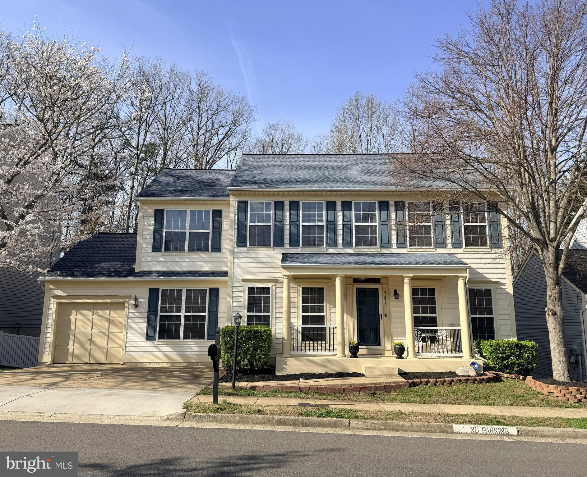 3293 Mountain Laurel Loop Dumfries, VA 22026 - Photo 25 of 32 Exterior Main Front View