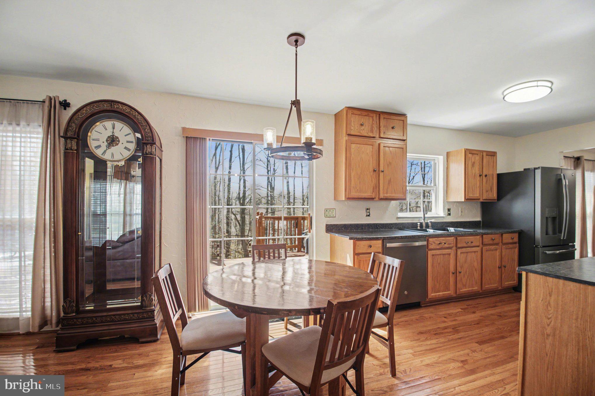 3293 Mountain Laurel Loop Dumfries, VA 22026 - Photo 7 of 32 Eat In - Kitchen