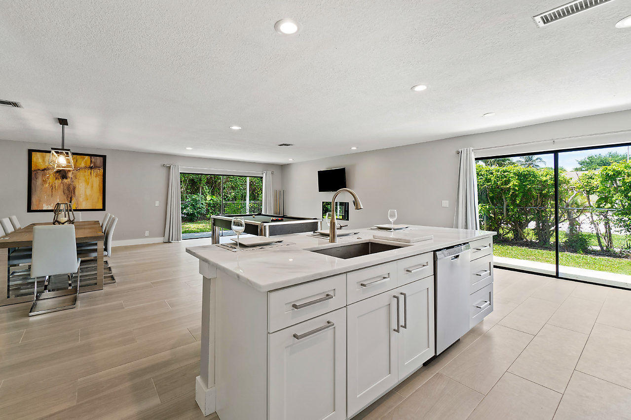 4936 Willow Drive Boca Raton, FL 33487 - Photo 12 of 38 009-4936WillowDrive-BocaRaton-FL-small