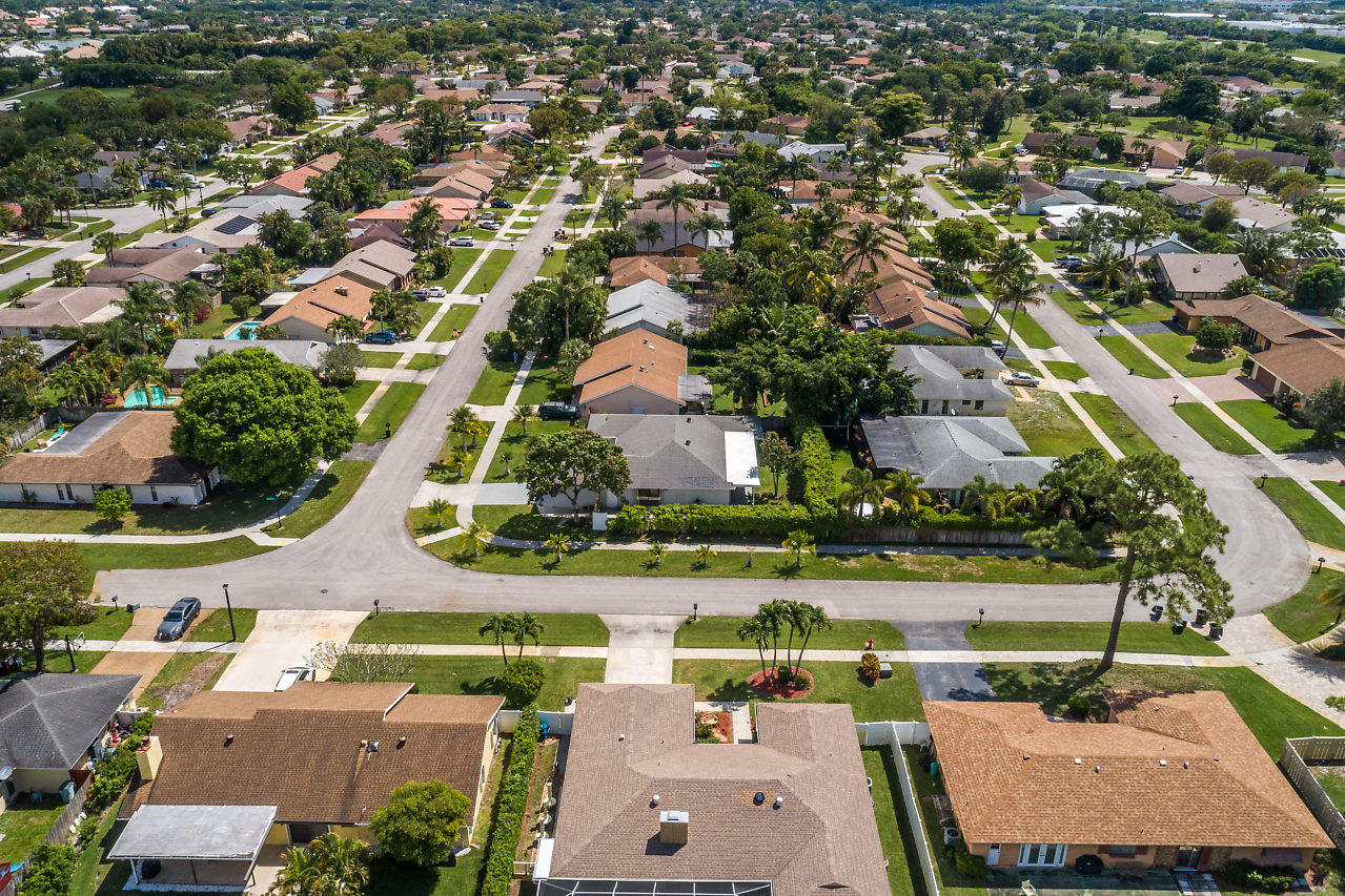 4936 Willow Drive Boca Raton, FL 33487 - Photo 35 of 38 048-4936WillowDrive-BocaRaton-FL-small