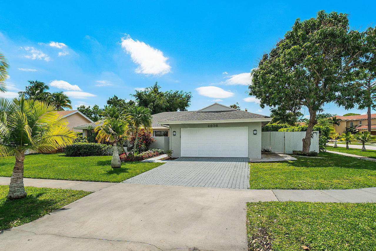 4936 Willow Drive Boca Raton, FL 33487 - Photo 5 of 38 003-4936WillowDrive-BocaRaton-FL-small