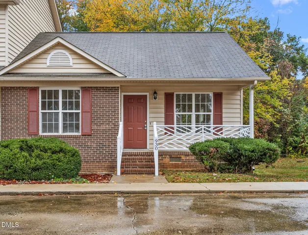 $259,900 | 930 South 5th Street, Mebane, NC 27302