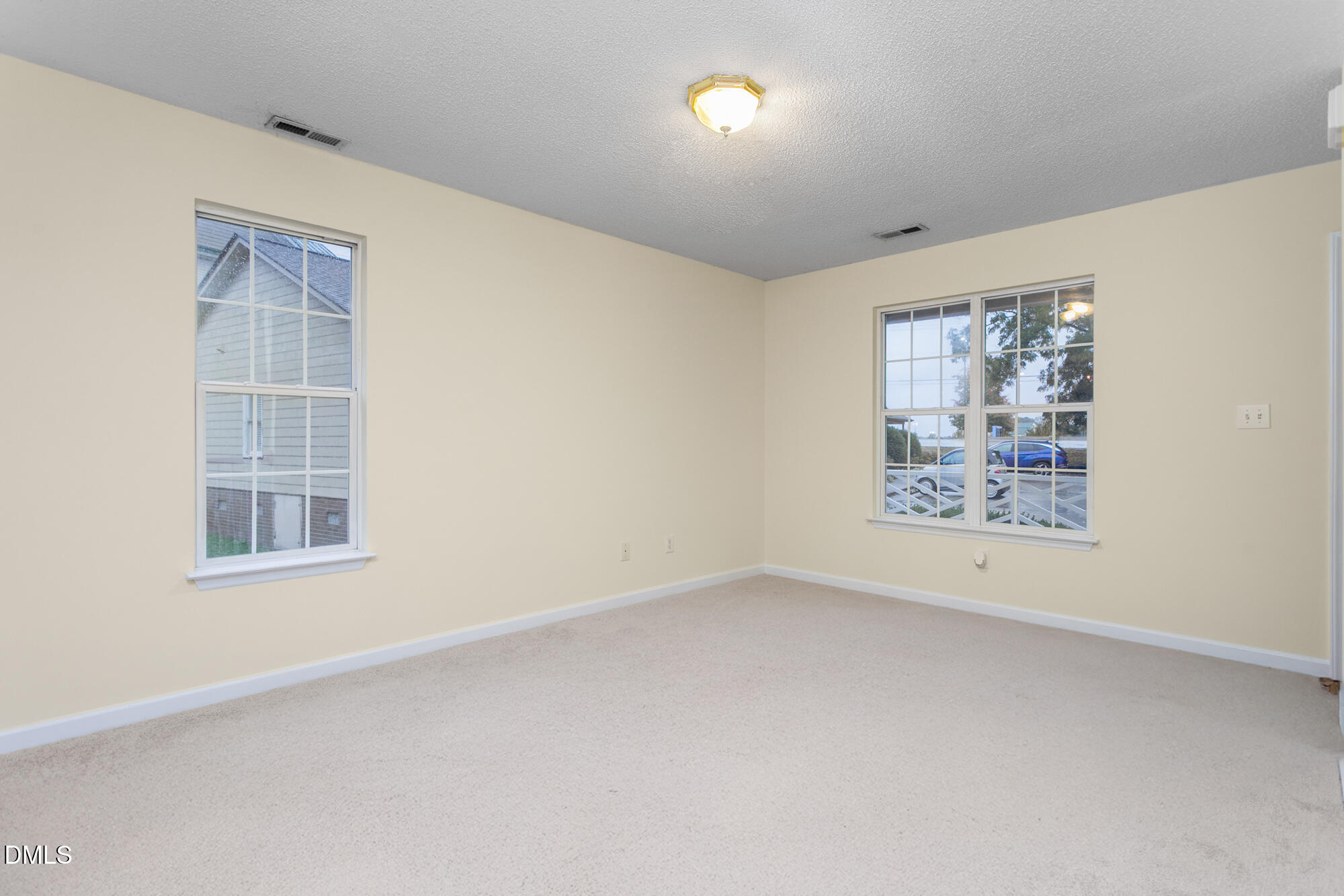 930 South 5th Street Mebane, NC 27302 - Photo 5 of 27 930 S Fifth Street-6