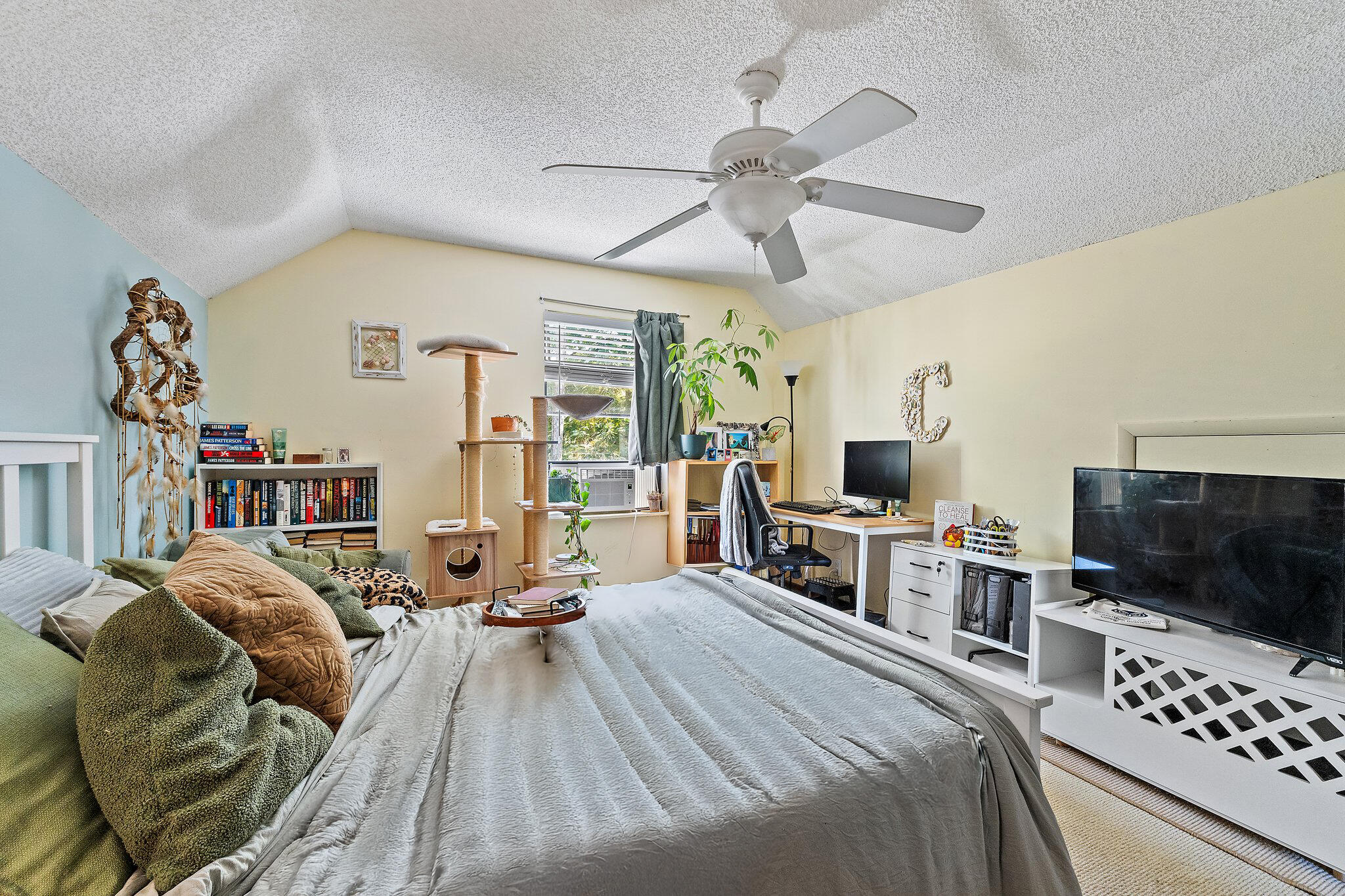 10390 Sandy Run Road Jupiter, FL 33478 - Photo 22 of 36 047-10390SandyRunRd-Jupiter-SMALL