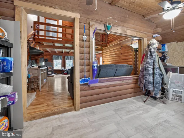 a view of entryway and hall