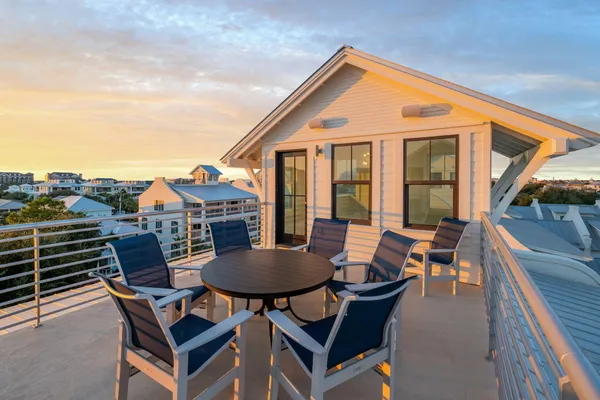 $5,750,000 | 80 Hutchinson Street, Destin, FL 32541