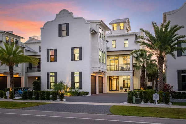 $5,750,000 | 80 Hutchinson Street, Destin, FL 32541