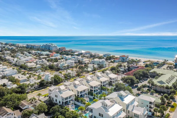 $5,750,000 | 80 Hutchinson Street, Destin, FL 32541