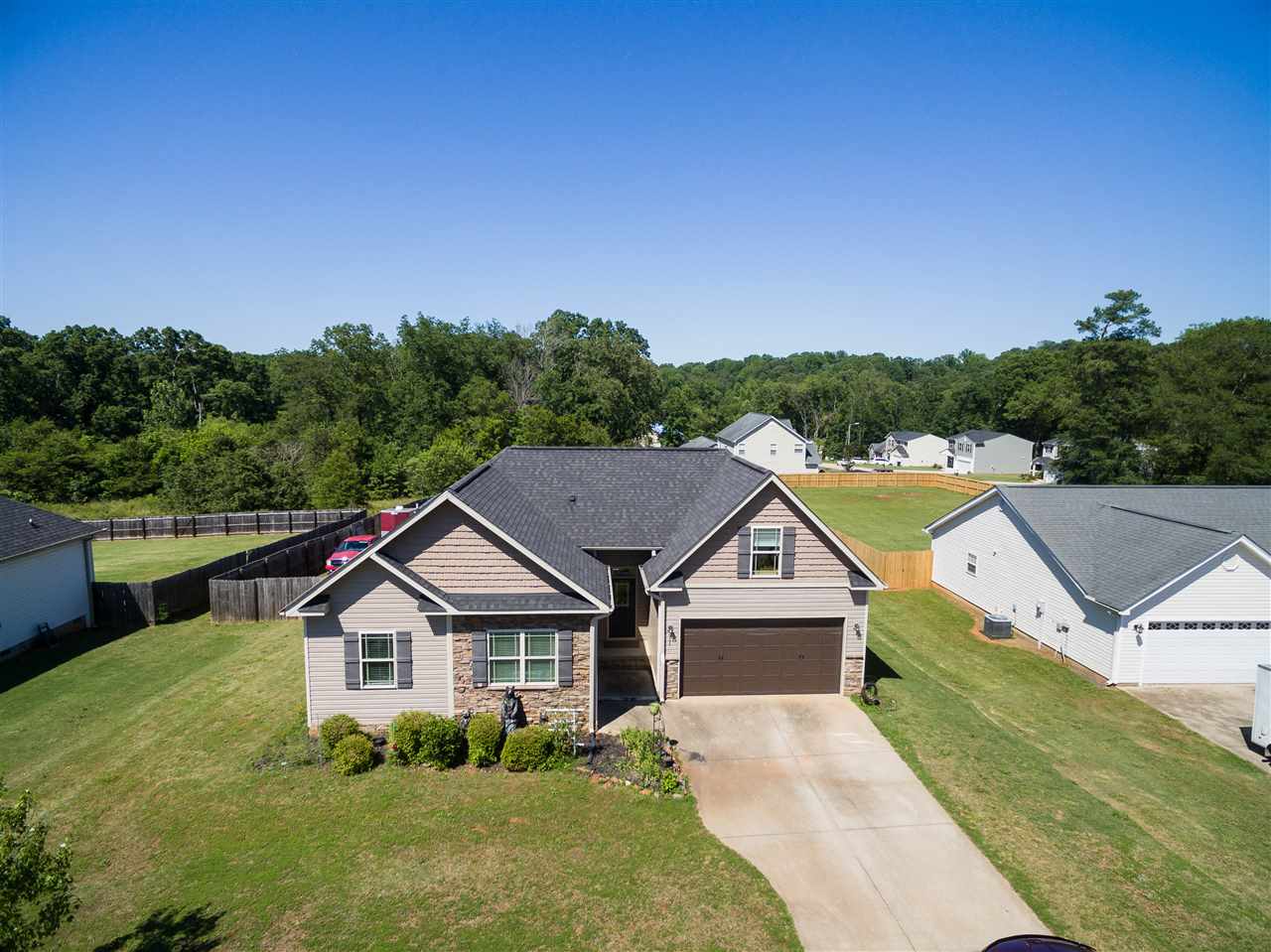 911 Echo Ridge Drive Duncan, SC 29334 - Photo 23 of 34 Gallery Image 23