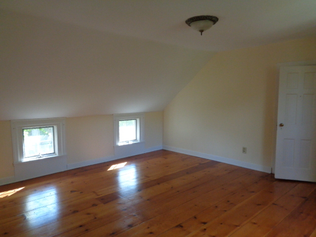 610 Plum Tree Road Barrington Hills, IL 60010 - Photo 22 of 36