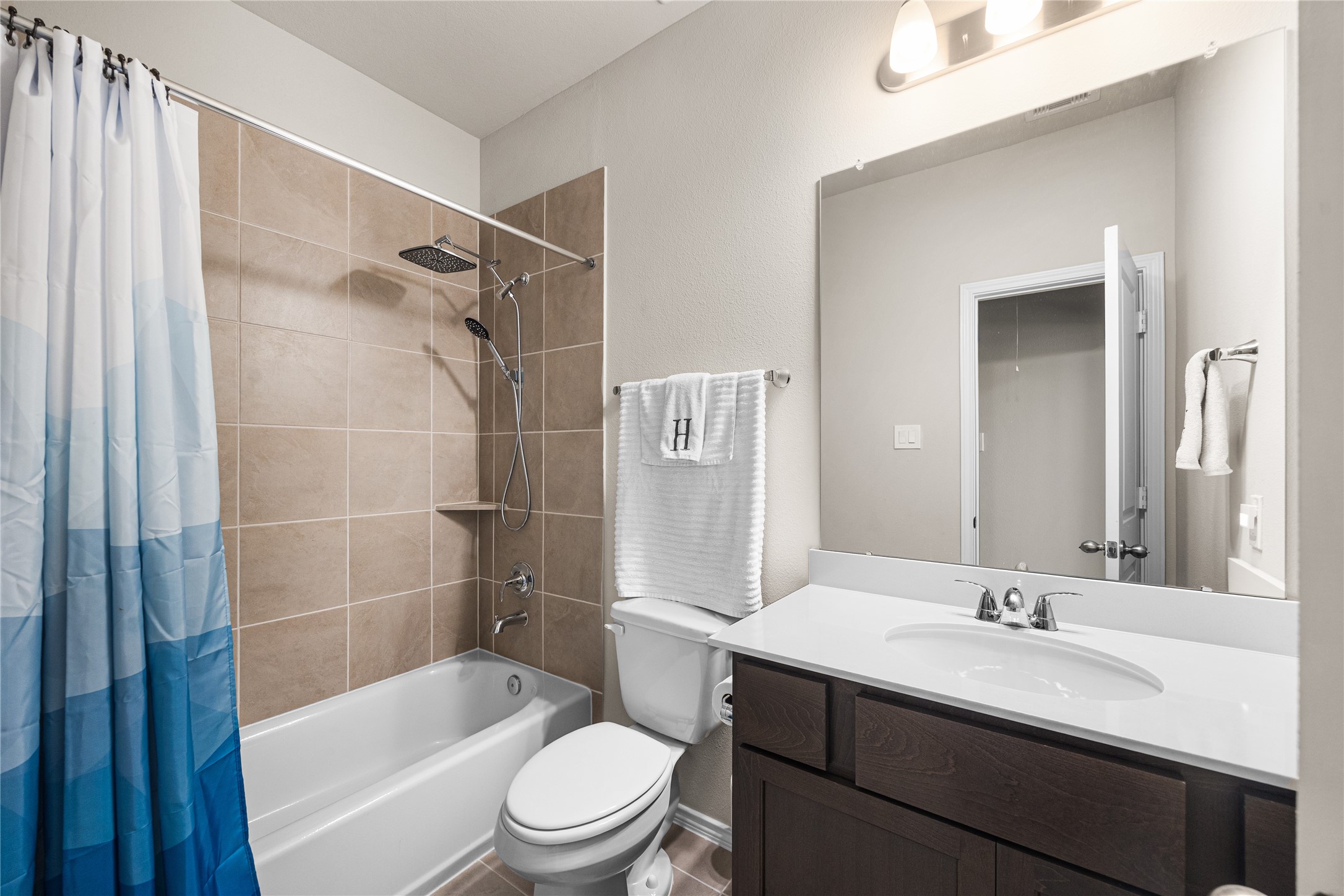 3212 Bright Maple Dr Spring Spring, TX 77386 - Photo 22 of 29 Third Bathroom