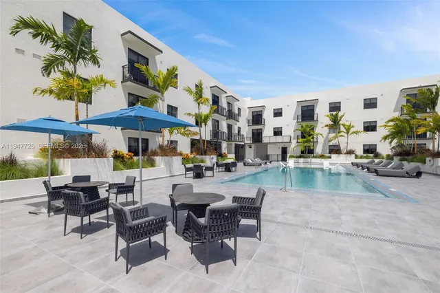 $3,485 | 18300 Southwest 98th Avenue, Unit 102, Palmetto Bay, FL 33157