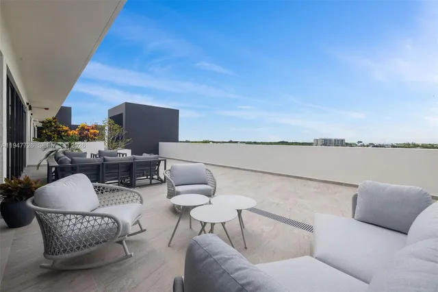 $3,485 | 18300 Southwest 98th Avenue, Unit 102, Palmetto Bay, FL 33157