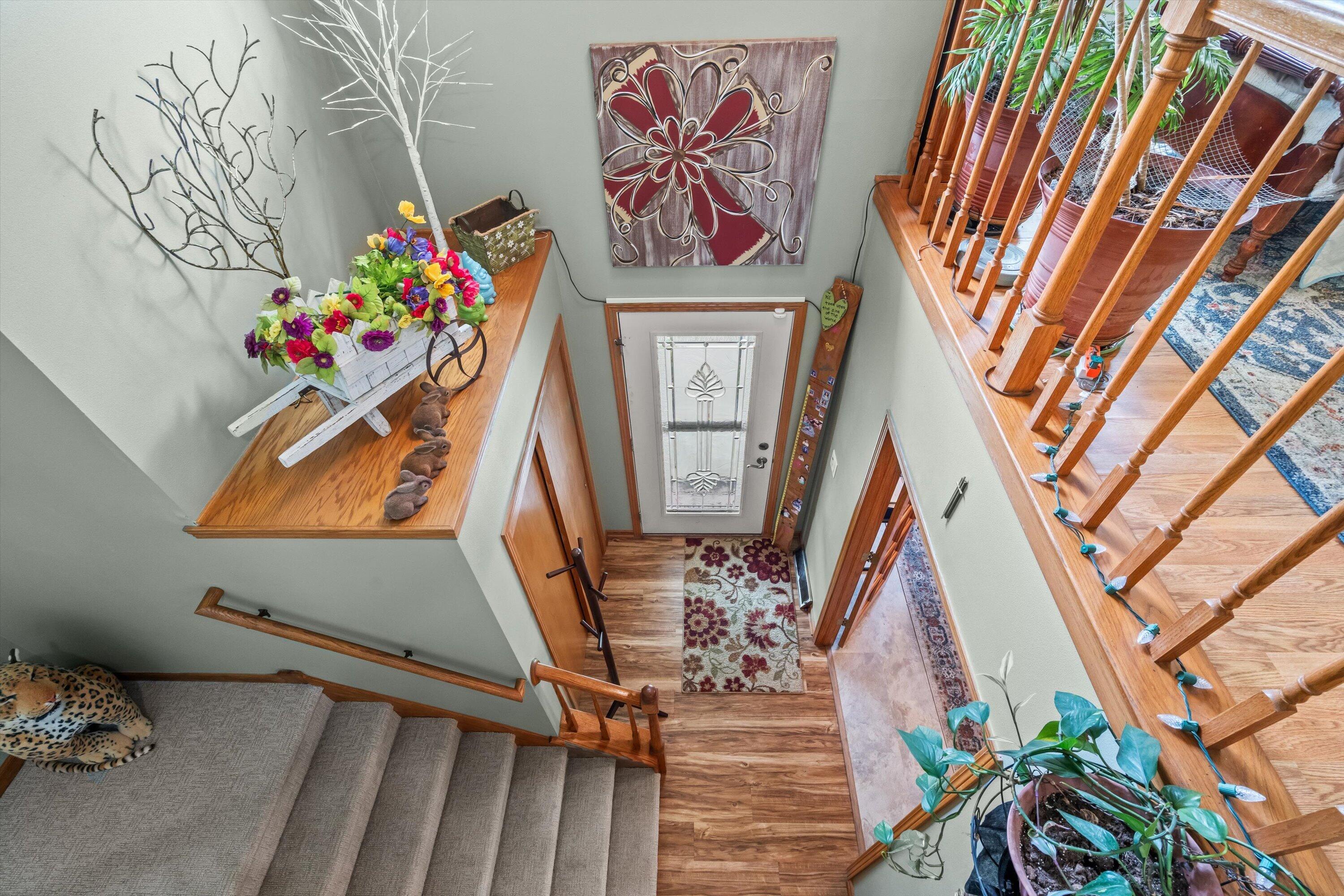 3250 Wood Road Mount Pleasant, WI 53406 - Photo 51 of 61 Entry Way