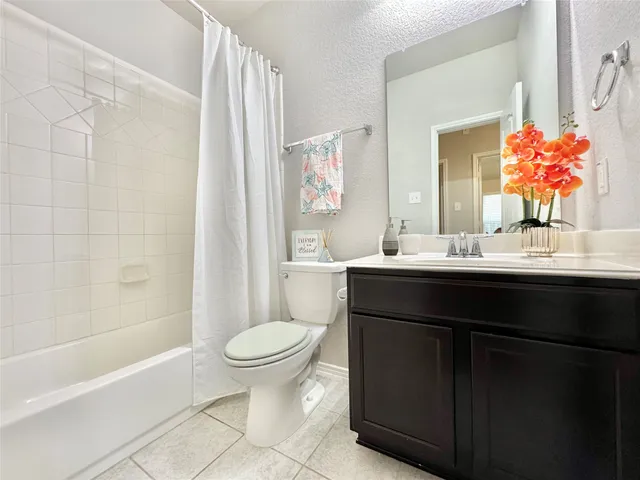 $2,500 | 5018 Victory Shores Lane, Rosharon, TX 77583