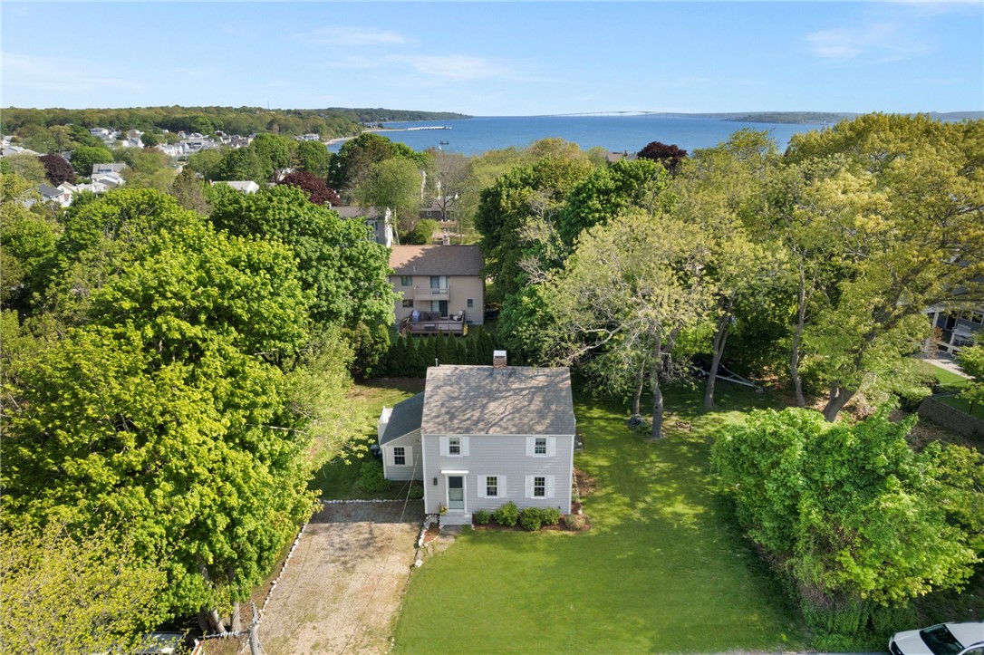 12 Nassau Road Narragansett, RI 02882 - Photo 6 of 43