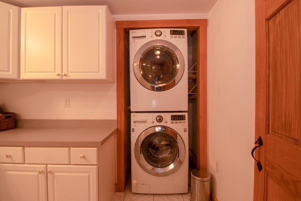 358 E Mountain Road Princeton, MA 01541 - Photo 17 of 30