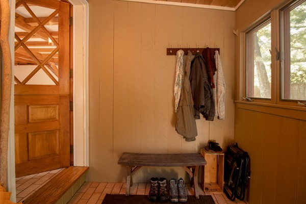 358 E Mountain Road Princeton, MA 01541 - Photo 5 of 30