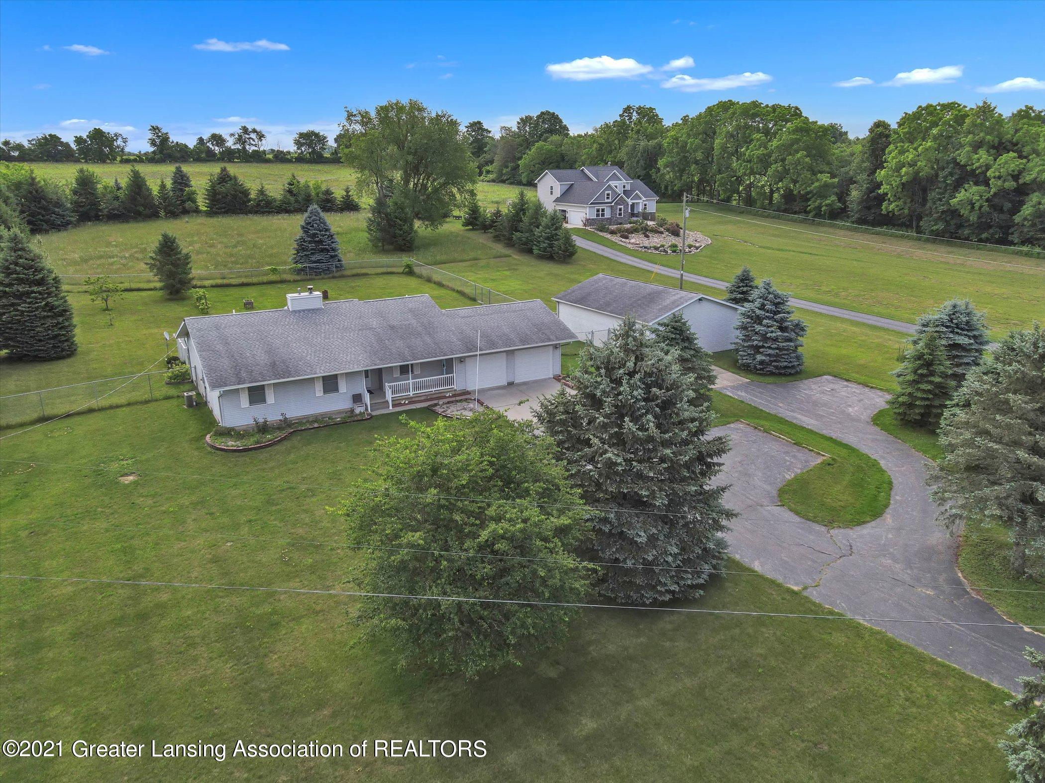 2747 South Edgar Road Mason, MI 48854 - Photo 68 of 72 68-2747 S Edgar Rd-WindowStill-Real-Esta