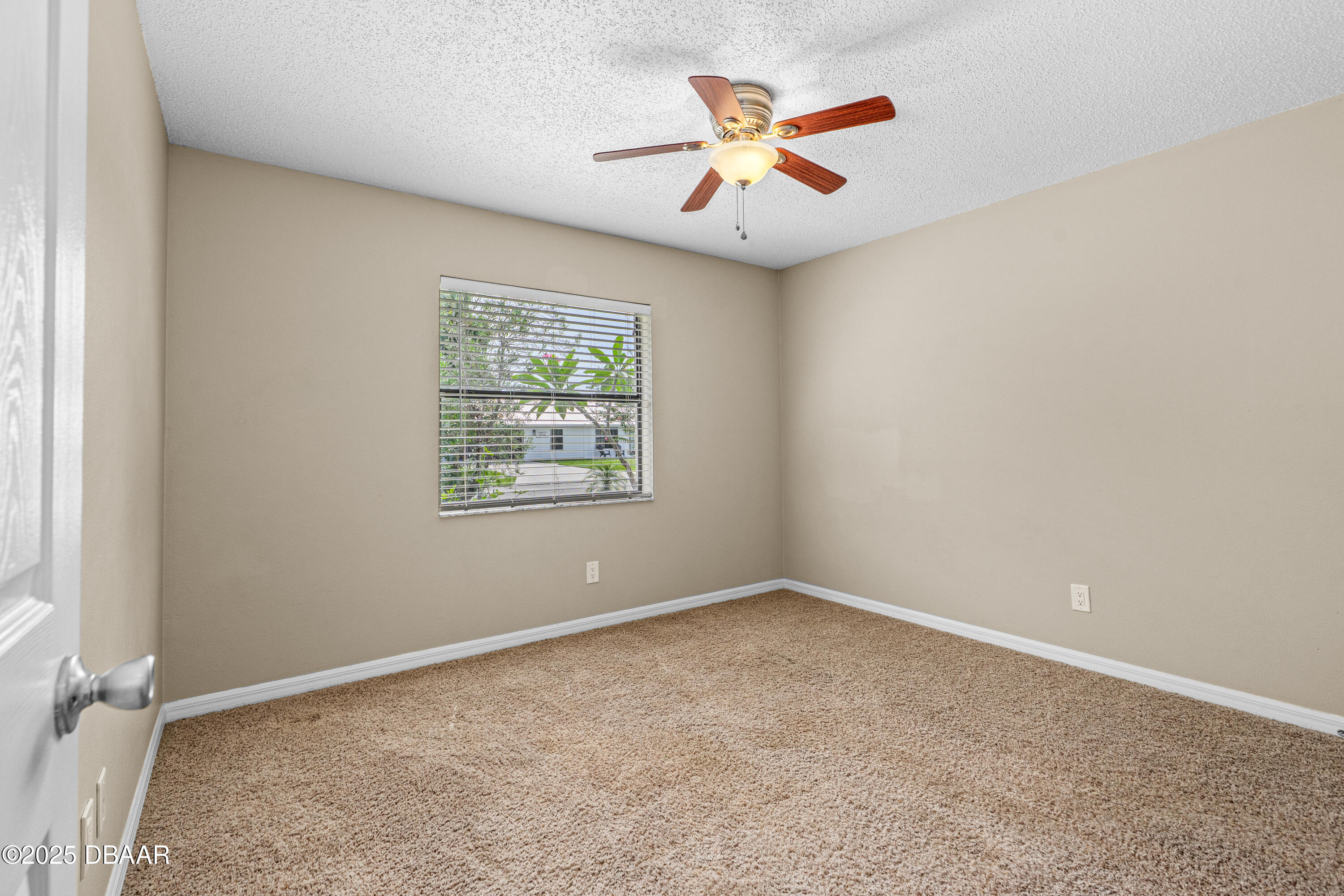 3416 Unity Tree Drive Edgewater, FL 32141 - Photo 17 of 38 3416 Unity Tree-24
