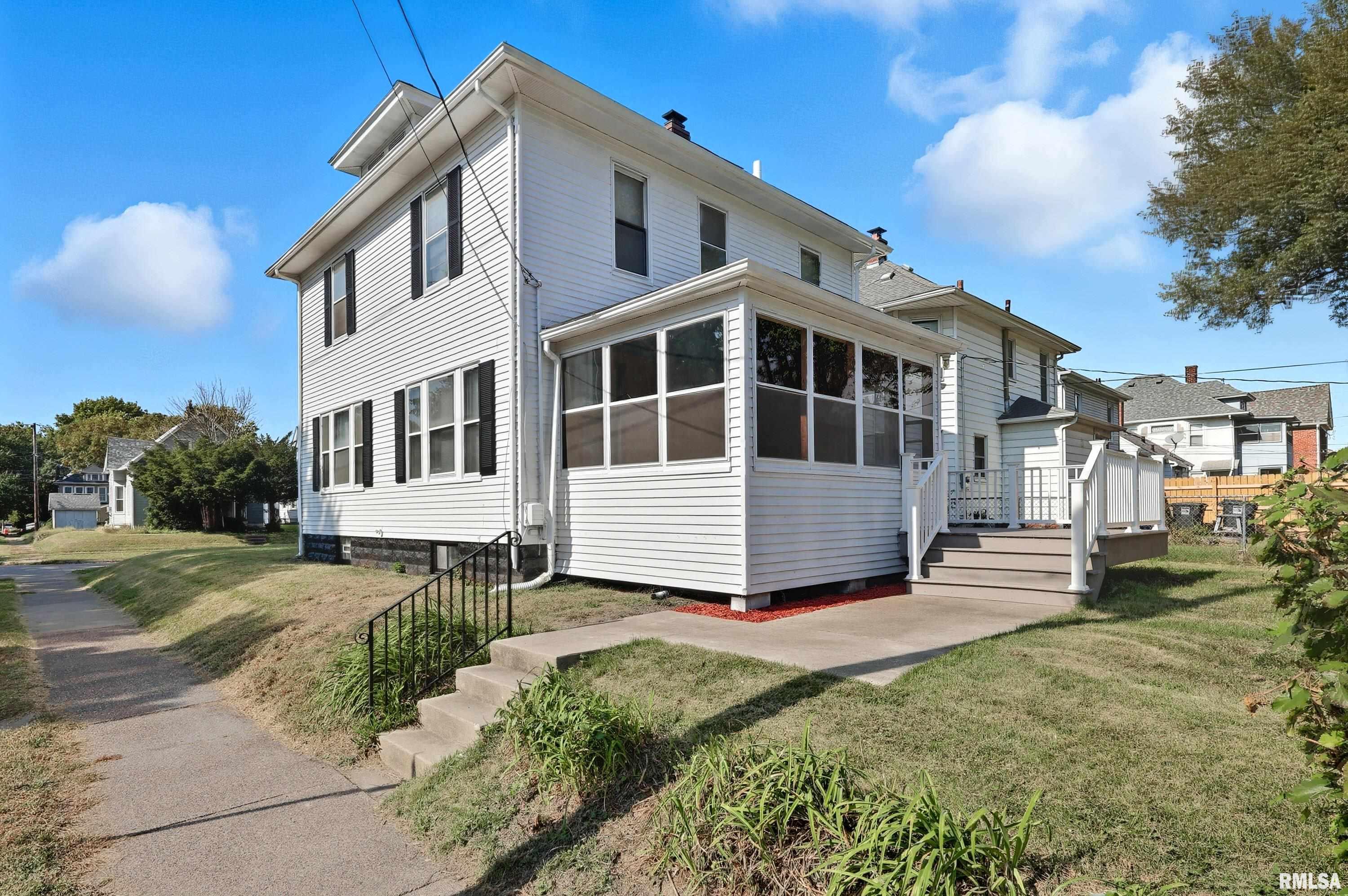 1926 14th Street Moline, IL 61265 - Photo 37 of 39