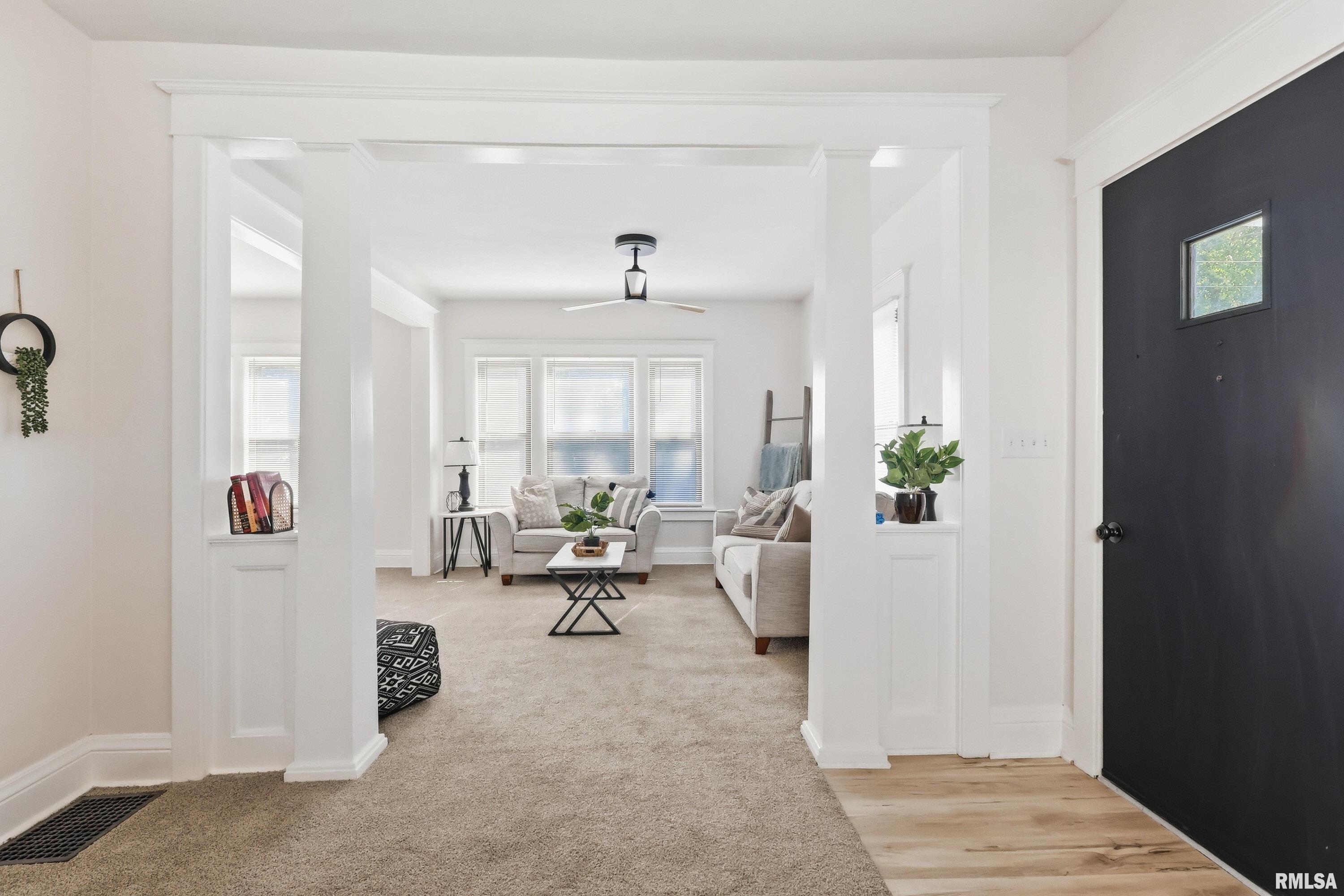 1926 14th Street Moline, IL 61265 - Photo 6 of 39