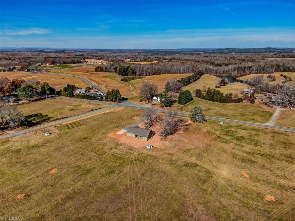 8606 Highway 700 Ruffin, NC 27326 - Photo 32 of 34