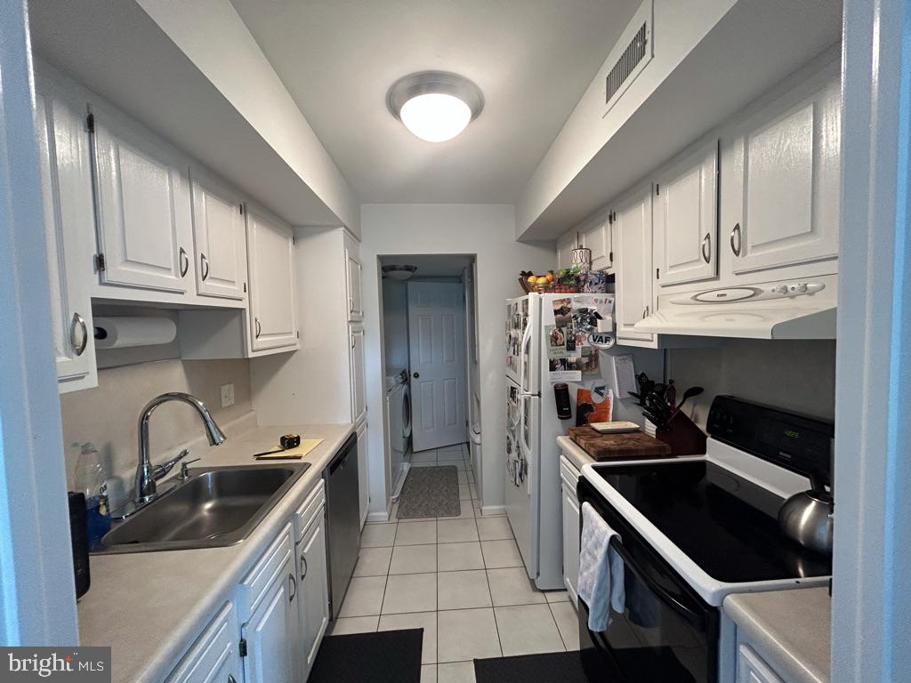 102 Llanfair Road, Unit 3 Ardmore, PA 19003 - Photo 7 of 19