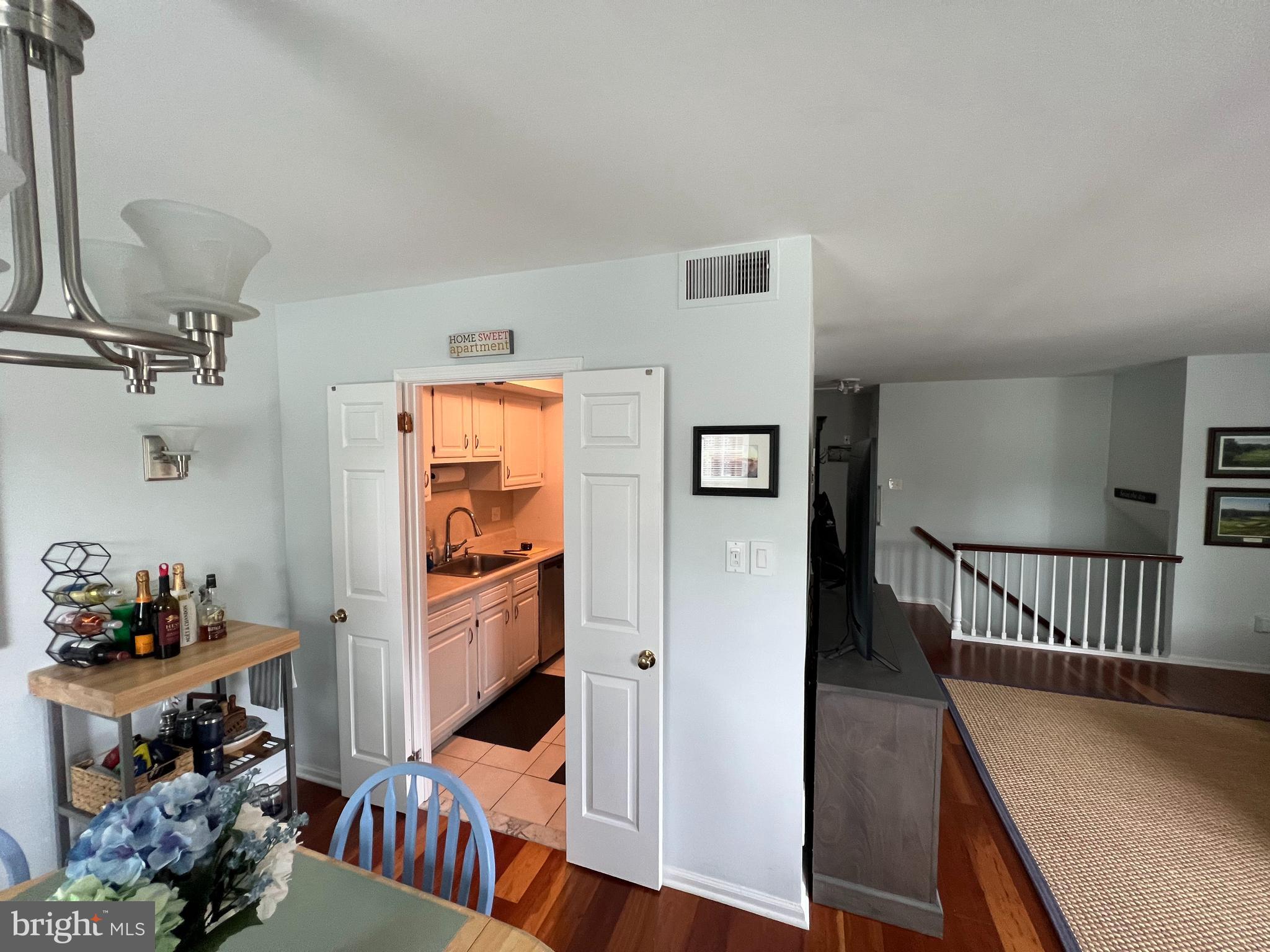 102 Llanfair Road, Unit 3 Ardmore, PA 19003 - Photo 8 of 19