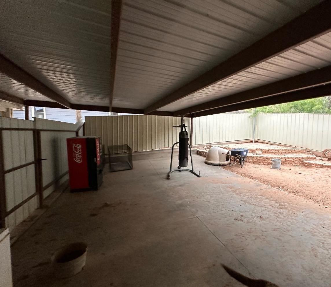 94 Pony Expressway Lubbock, TX 79404 - Photo 41 of 50 Photo 41