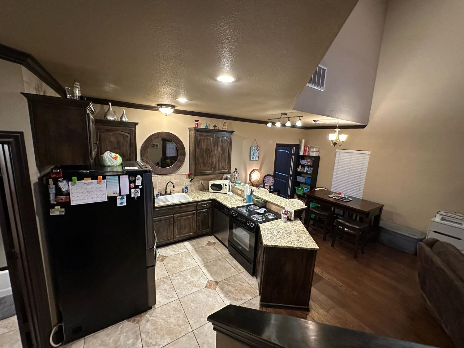 94 Pony Expressway Lubbock, TX 79404 - Photo 9 of 50 Photo 9