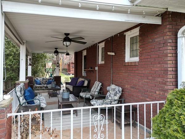 1538 Riverside Drive Verona, PA 15147 - Photo 3 of 42 Gallery Image 3